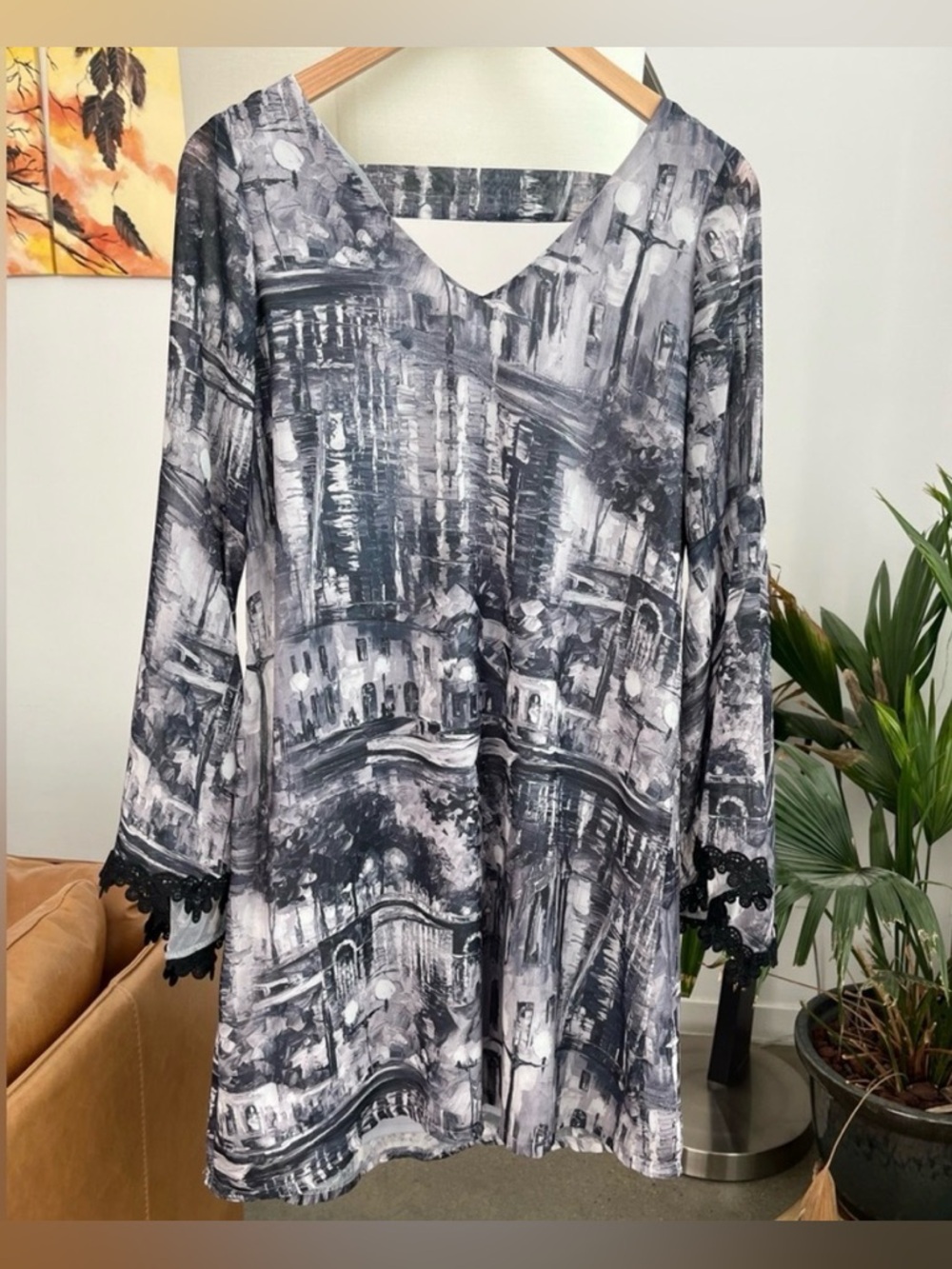 Bellissima Painting Print Bell Sleeve Dress